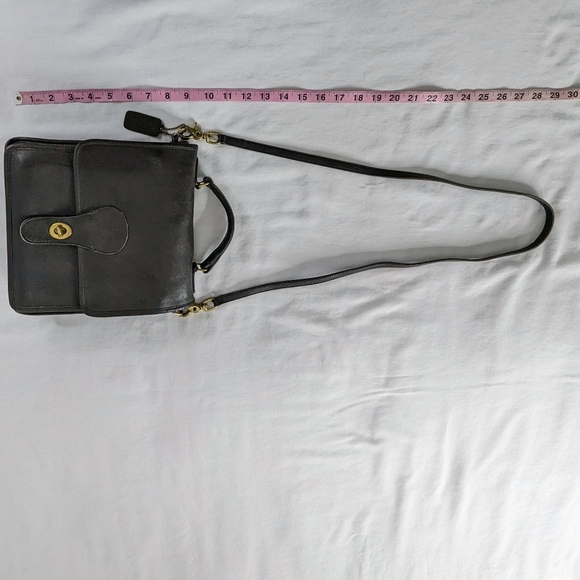 VTG Coach Station Bag Black Leather Crossbody Purse - Picture 14 of 14